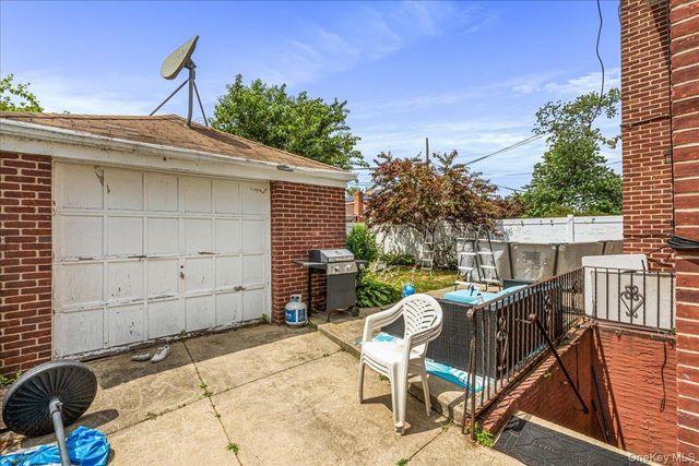 14426 229th Street, Springfield Gardens, NY 11413