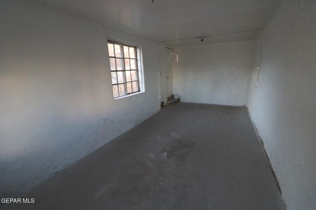 2725 GOLD Avenue, El Paso, TX 79930