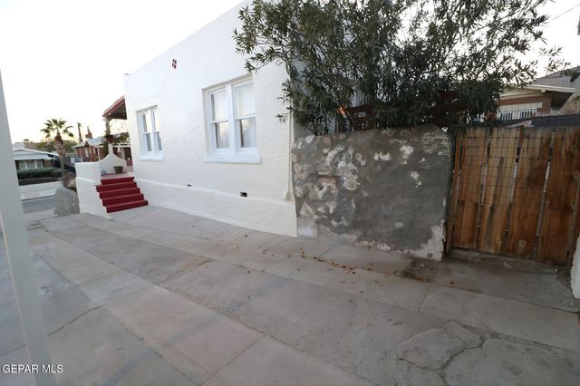 2725 GOLD Avenue, El Paso, TX 79930