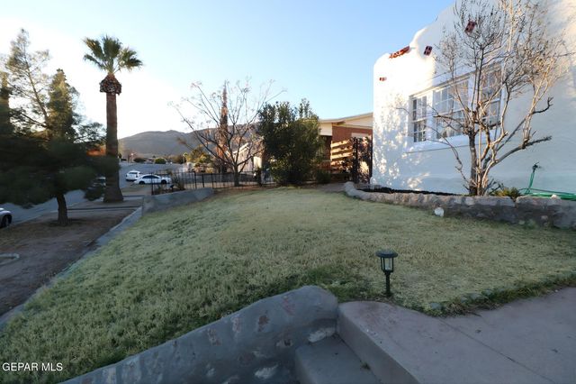 2725 GOLD Avenue, El Paso, TX 79930