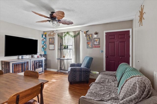 236 Tennsco Dr, Dickson, TN 37055