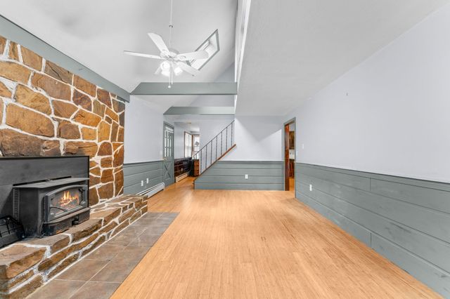 143 Hudson Rd, Stow, MA 01775