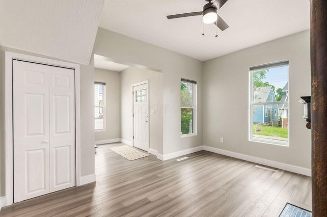 209 S Ogden Avenue, Columbus, OH 43204