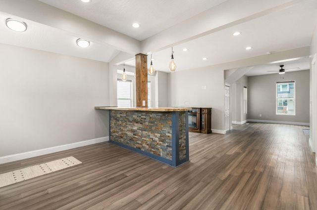 209 S Ogden Avenue, Columbus, OH 43204