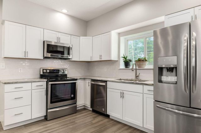209 S Ogden Avenue, Columbus, OH 43204