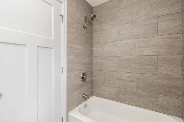 209 S Ogden Avenue, Columbus, OH 43204