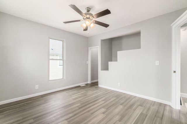 209 S Ogden Avenue, Columbus, OH 43204