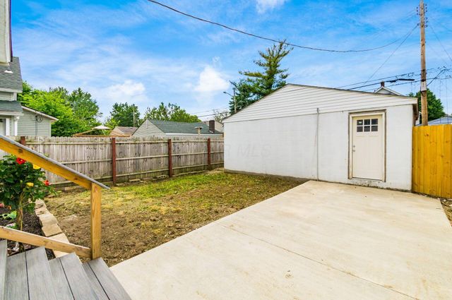 209 S Ogden Avenue, Columbus, OH 43204