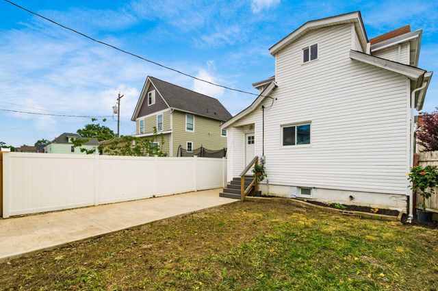 209 S Ogden Avenue, Columbus, OH 43204
