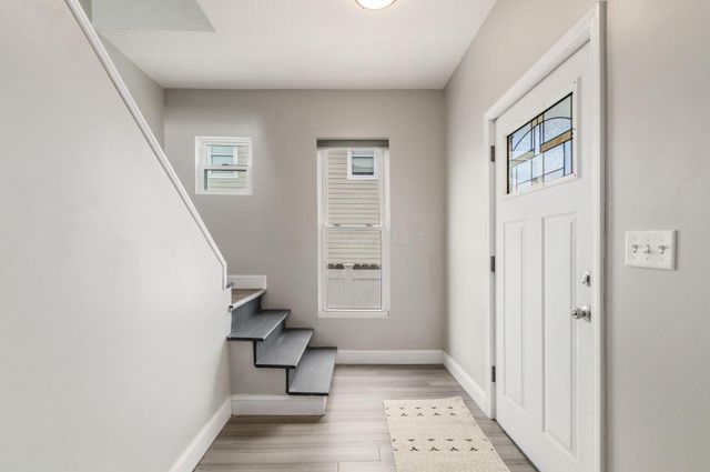 209 S Ogden Avenue, Columbus, OH 43204