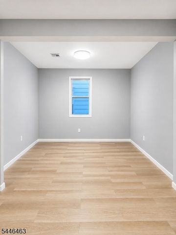 34 Tichenor Ter, Irvington Twp., NJ 07111