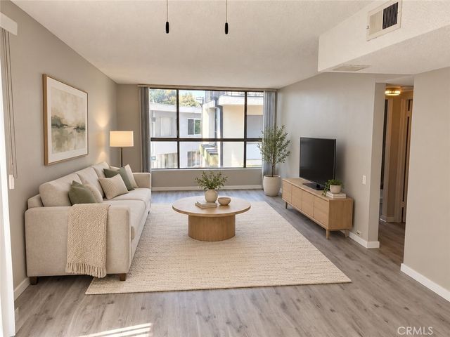500 Evergreen 307, Inglewood, CA 90302