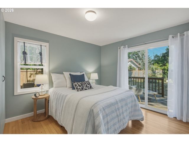 150 ELKAY Dr, Eugene, OR 97404