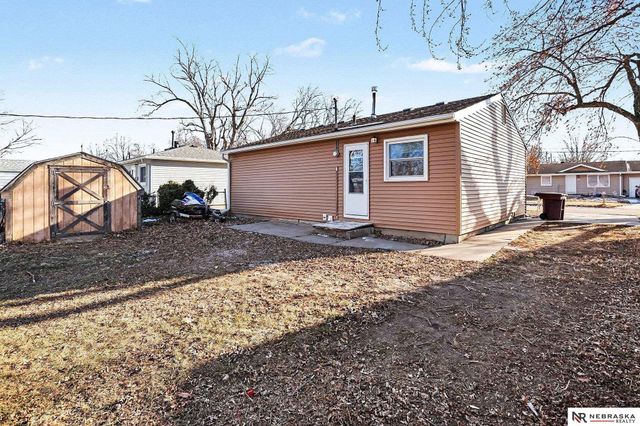 7118 Kearney Avenue, Lincoln, NE 68507