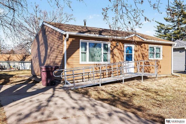 7118 Kearney Avenue, Lincoln, NE 68507