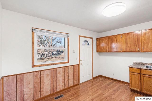 7118 Kearney Avenue, Lincoln, NE 68507