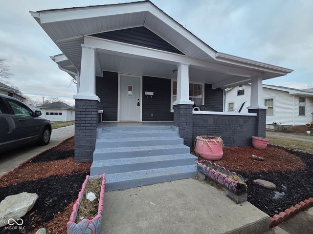 1216 Elm Street, Shelbyville, IN 46176