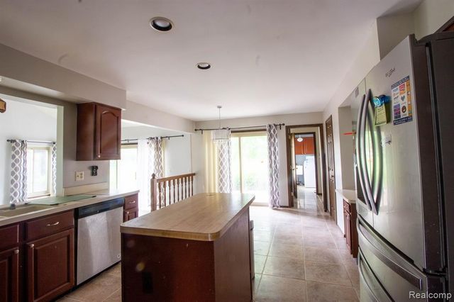 23847 Greening Drive, Novi, MI 48375