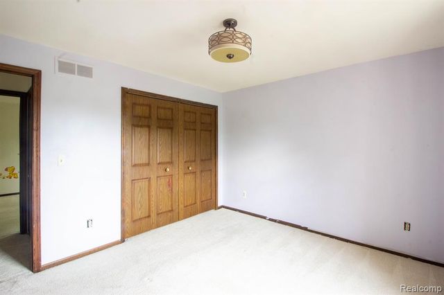 23847 Greening Drive, Novi, MI 48375
