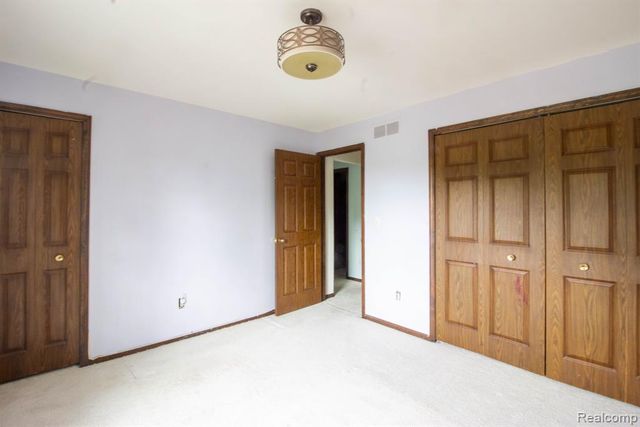 23847 Greening Drive, Novi, MI 48375