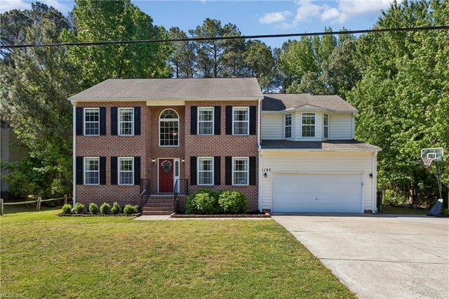 1107 Dare RD, Yorktown, VA 23692