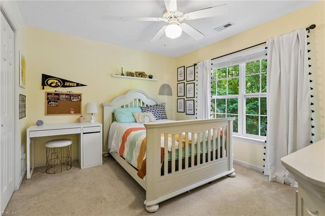 1107 Dare RD, Yorktown, VA 23692
