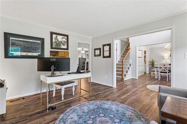 1107 Dare RD, Yorktown, VA 23692
