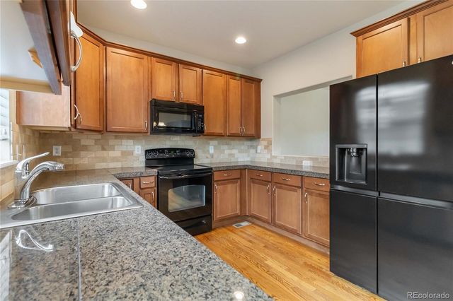 727 Crooked Y Point, Castle Rock, CO 80108