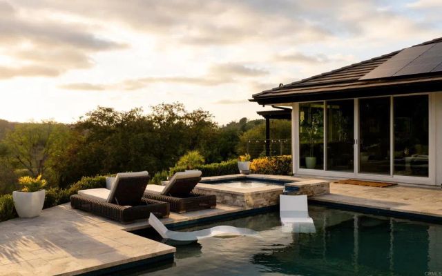 7017 Via Mariposa Sur, Bonsall, CA 92003