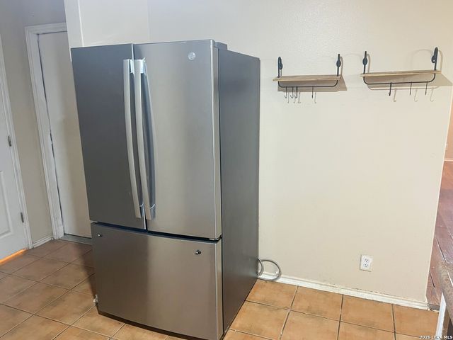 3247 WREN BROOK DR, New Braunfels, TX 78130