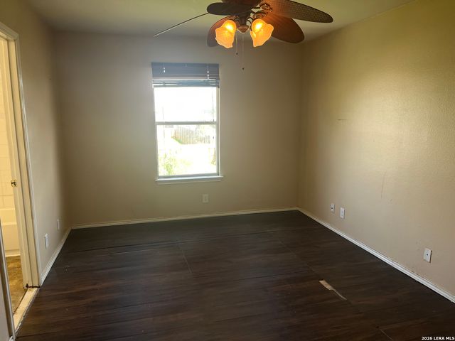 3247 WREN BROOK DR, New Braunfels, TX 78130