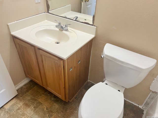 3247 WREN BROOK DR, New Braunfels, TX 78130