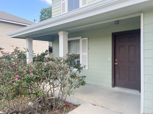 3247 WREN BROOK DR, New Braunfels, TX 78130