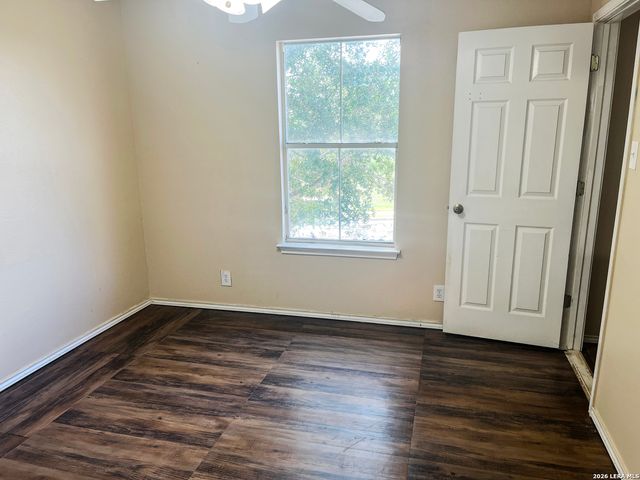 3247 WREN BROOK DR, New Braunfels, TX 78130