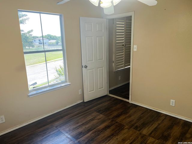 3247 WREN BROOK DR, New Braunfels, TX 78130