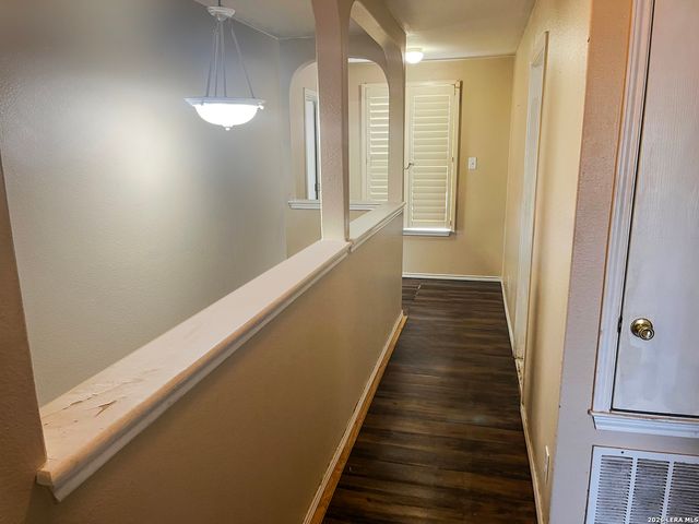 3247 WREN BROOK DR, New Braunfels, TX 78130