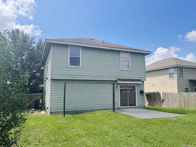 3247 WREN BROOK DR, New Braunfels, TX 78130
