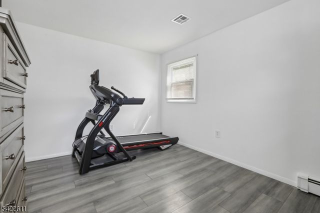 518 Edith Rd, Roxbury Twp., NJ 07850