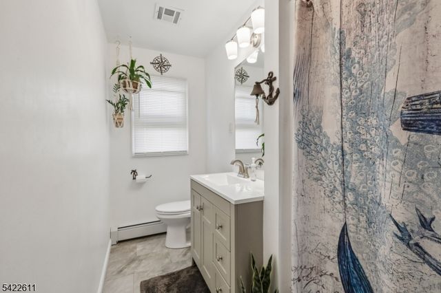 518 Edith Rd, Roxbury Twp., NJ 07850