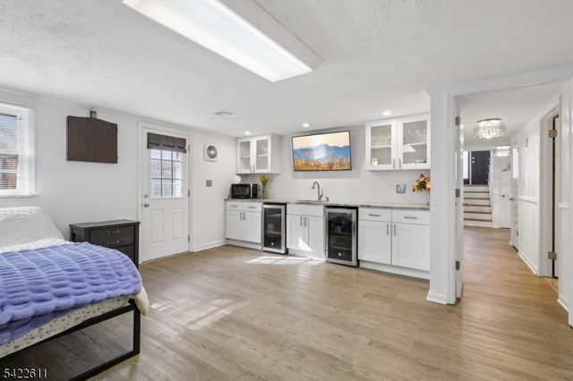 518 Edith Rd, Roxbury Twp., NJ 07850