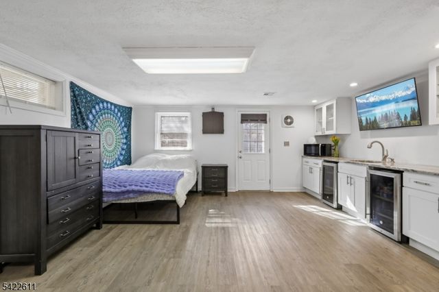 518 Edith Rd, Roxbury Twp., NJ 07850