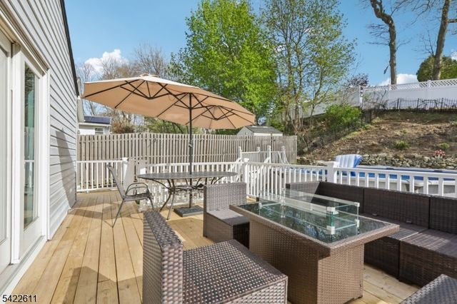 518 Edith Rd, Roxbury Twp., NJ 07850