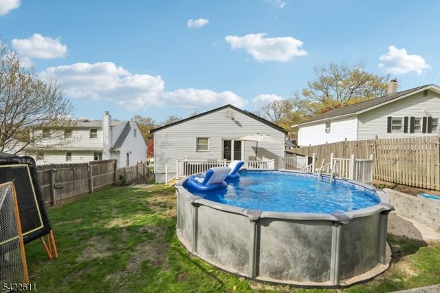 518 Edith Rd, Roxbury Twp., NJ 07850
