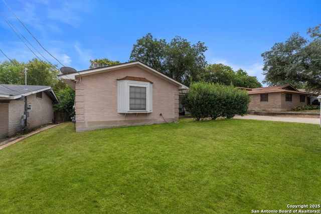 2728 Minnetonka, San Antonio, TX 78210