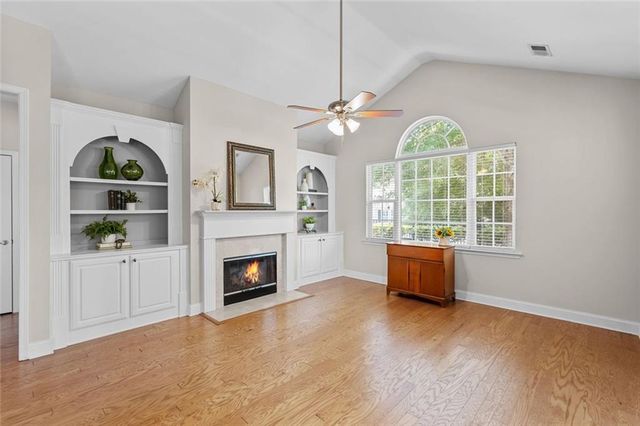 2716 Grapevine Circle, Cumming, GA 30041