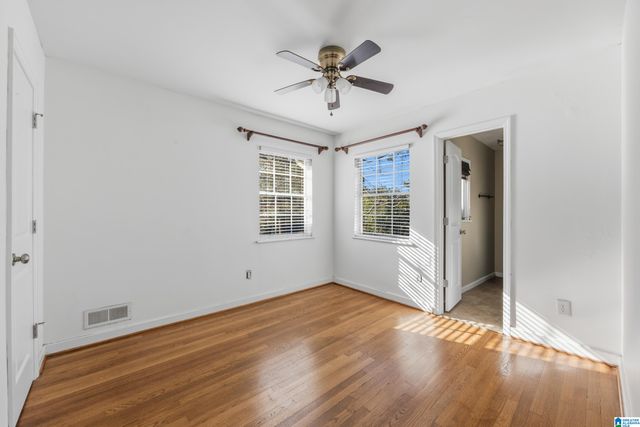 5956 CRESTWOOD CIRCLE, Birmingham, AL 35212