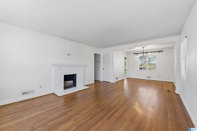 5956 CRESTWOOD CIRCLE, Birmingham, AL 35212