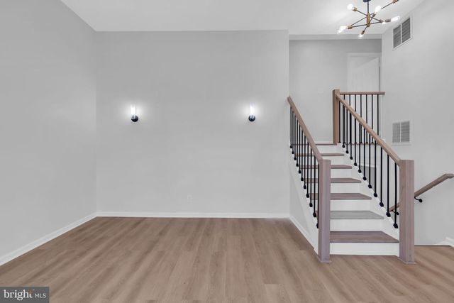 16 FALMOUTH RD, Hamilton, NJ 08620