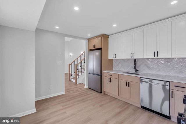 16 FALMOUTH RD, Hamilton, NJ 08620