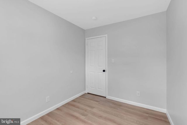 16 FALMOUTH RD, Hamilton, NJ 08620